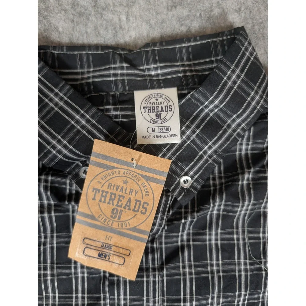 Rivalry Threads Men's Plaid‎ Button Down Shirt M Iowa Hawkeyes Logo Classic Fit
